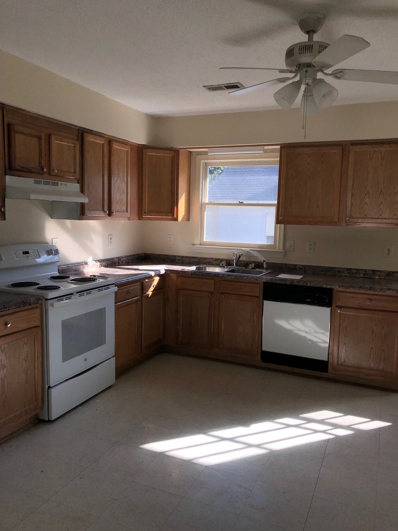 1204 Highland Ave., Elizabeth City, NC 27909