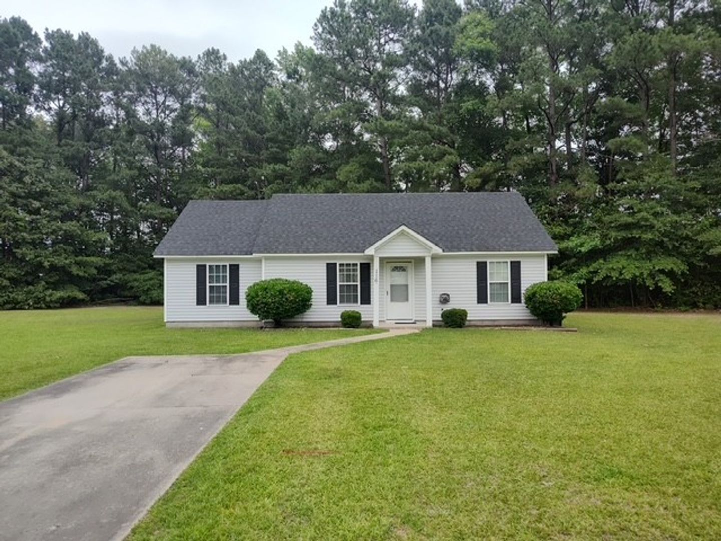 Elizabeth City House: 116 Ida Acres Dr.