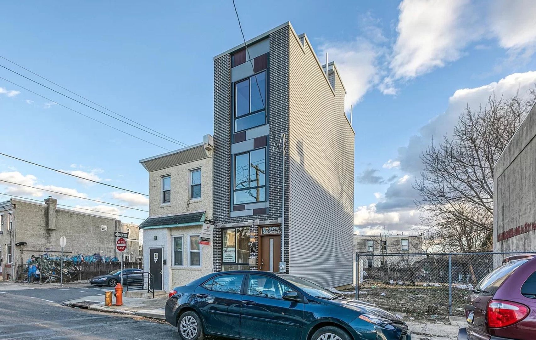 Philadelphia Townhome: 2859 Amber St