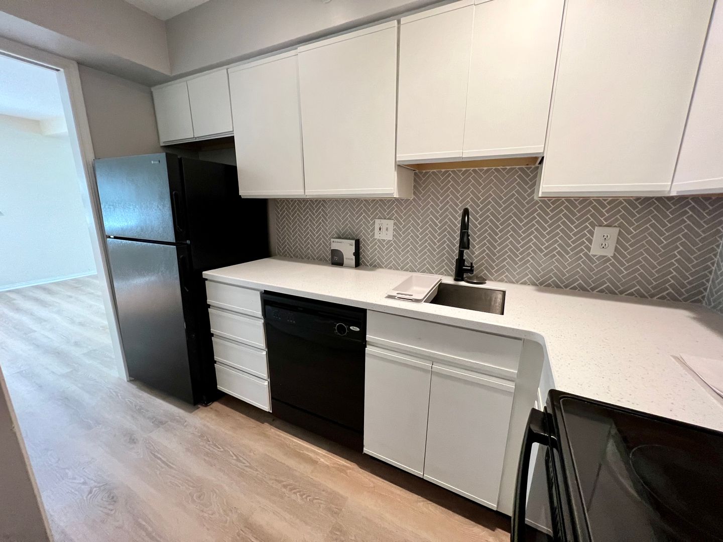 Haverford Condo: 237 Montgomery Ave Apt 2N