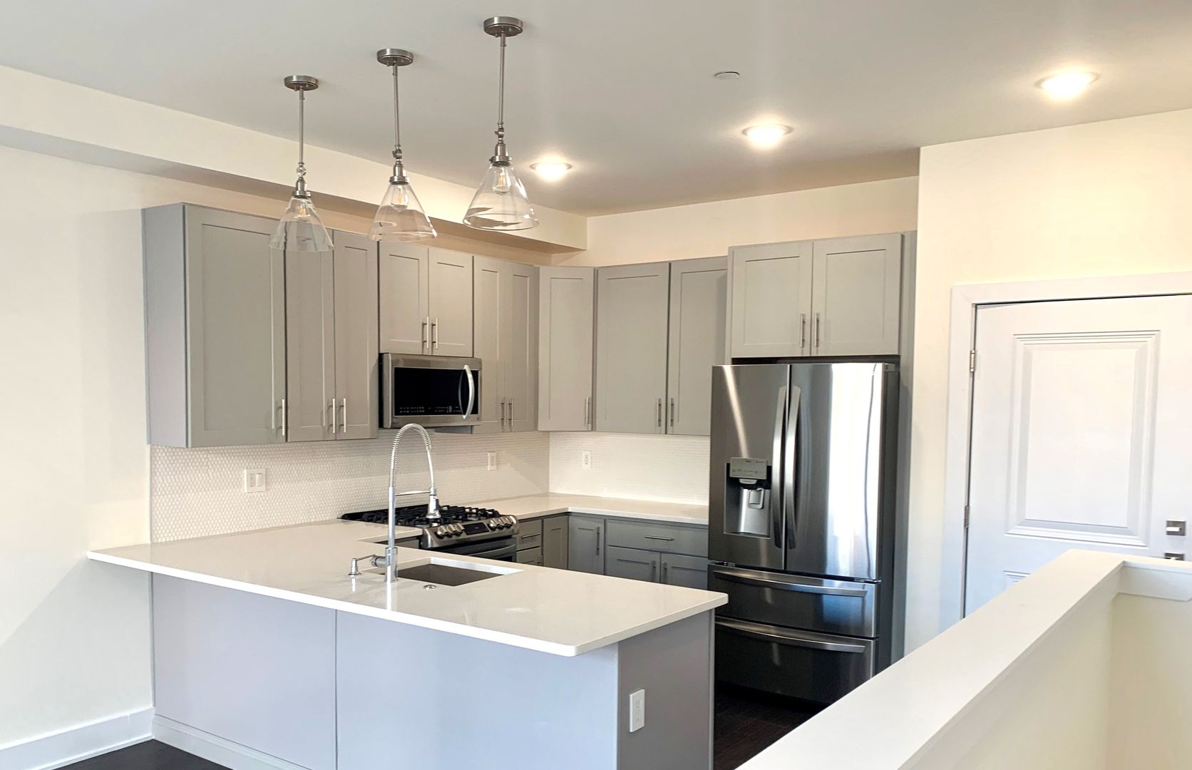 Philadelphia Condo: 514 W Montgomery Ave - Unit #2