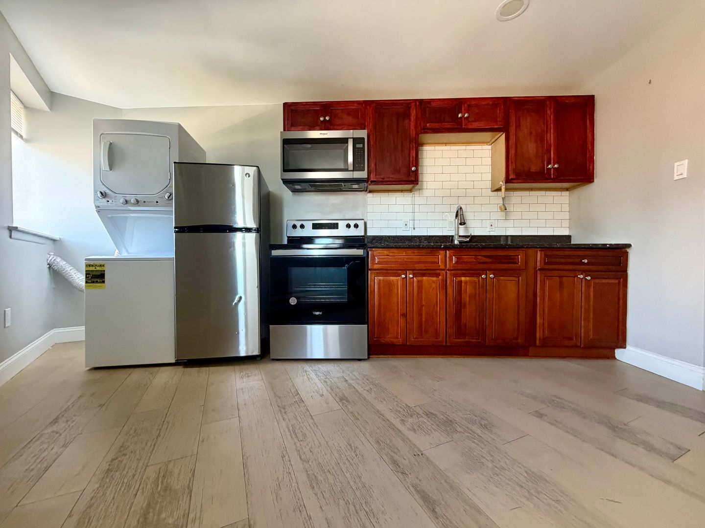 Philadelphia Apartment: 2626 S Watts St