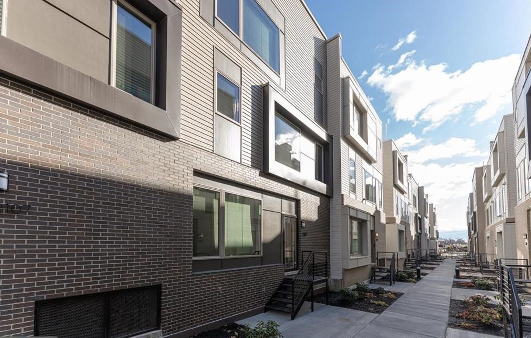 Philadelphia Townhome: 2108 Kensington Walk