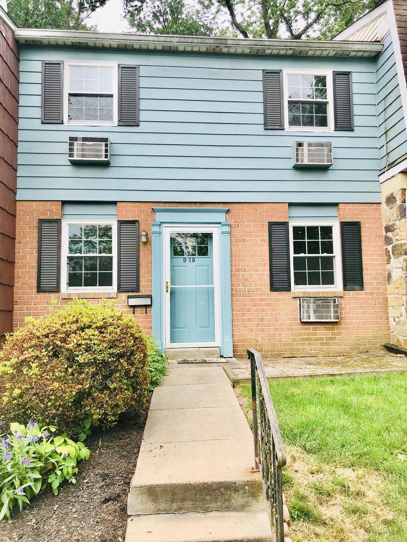 West Chester Townhome: 207 Walnut Hill Rd Unit D18