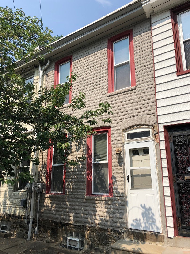 Philadelphia Townhome: 5913 McCallum St