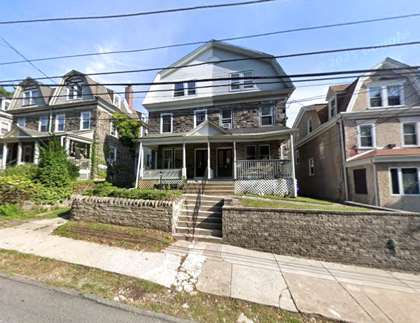 Philadelphia Apartment: 134 W Mount Pleasant Ave