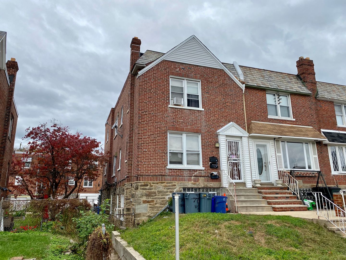 Philadelphia Apartment: 7558 Mayland St