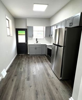 3 Bedroom Townhome – 2120 S Iseminger St, Philadelphia, PA 19148