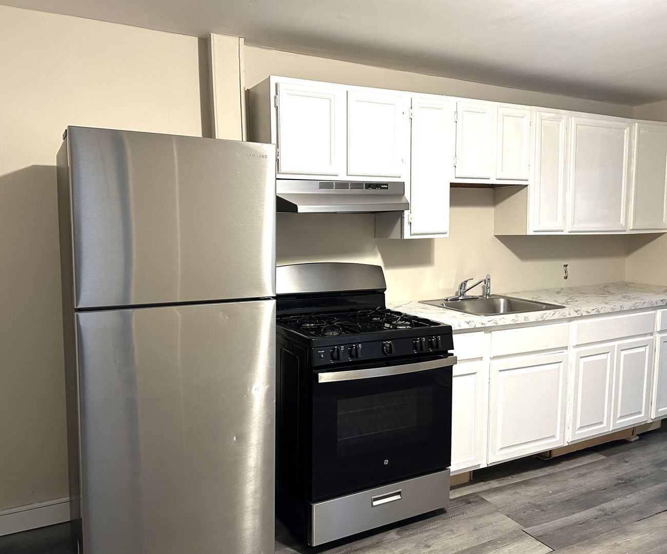 Chester Apartment: 425 Highland Ave