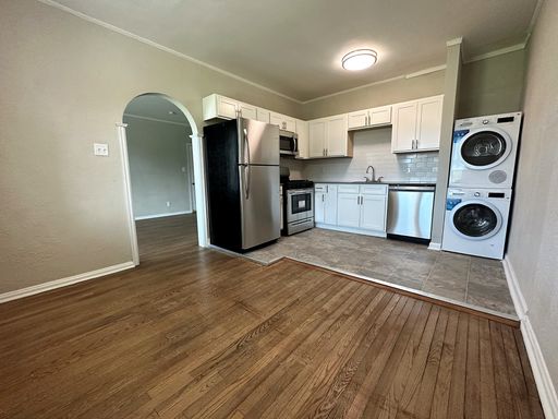 2 Bedroom Apartment – 4927 Wynnefield Ave - Unit 2-A, Philadelphia, PA 19131