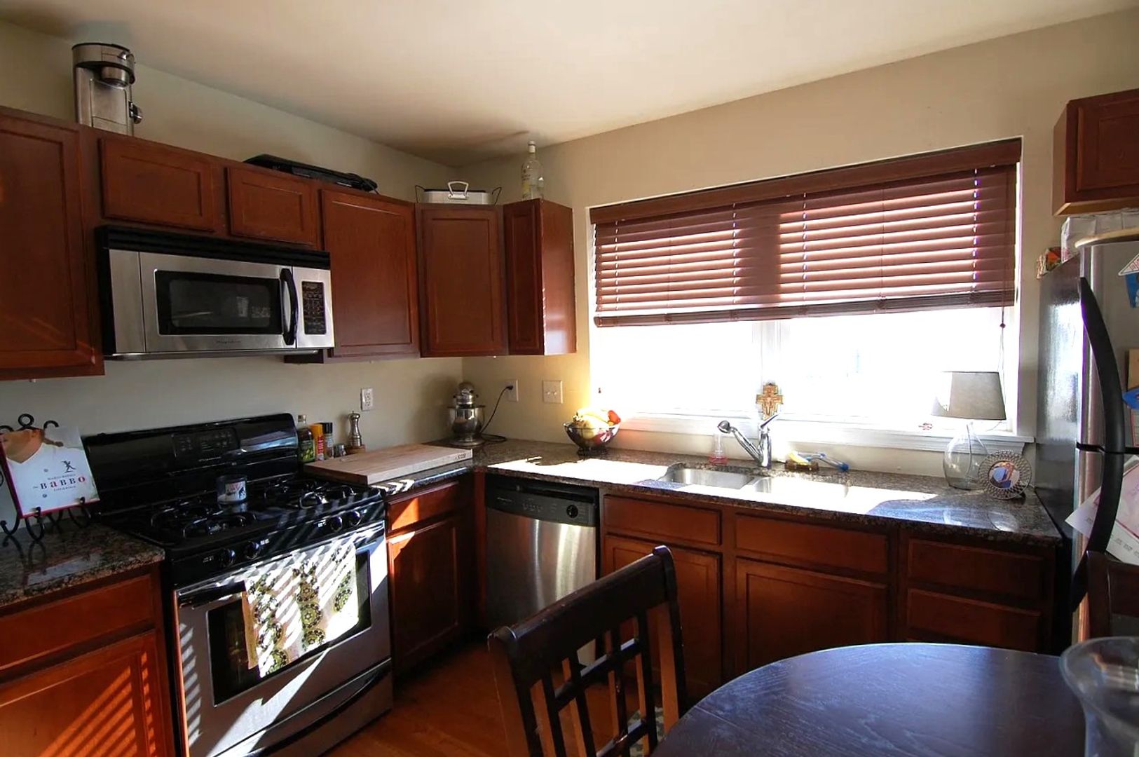Philadelphia Apartment: 204 Sumac St