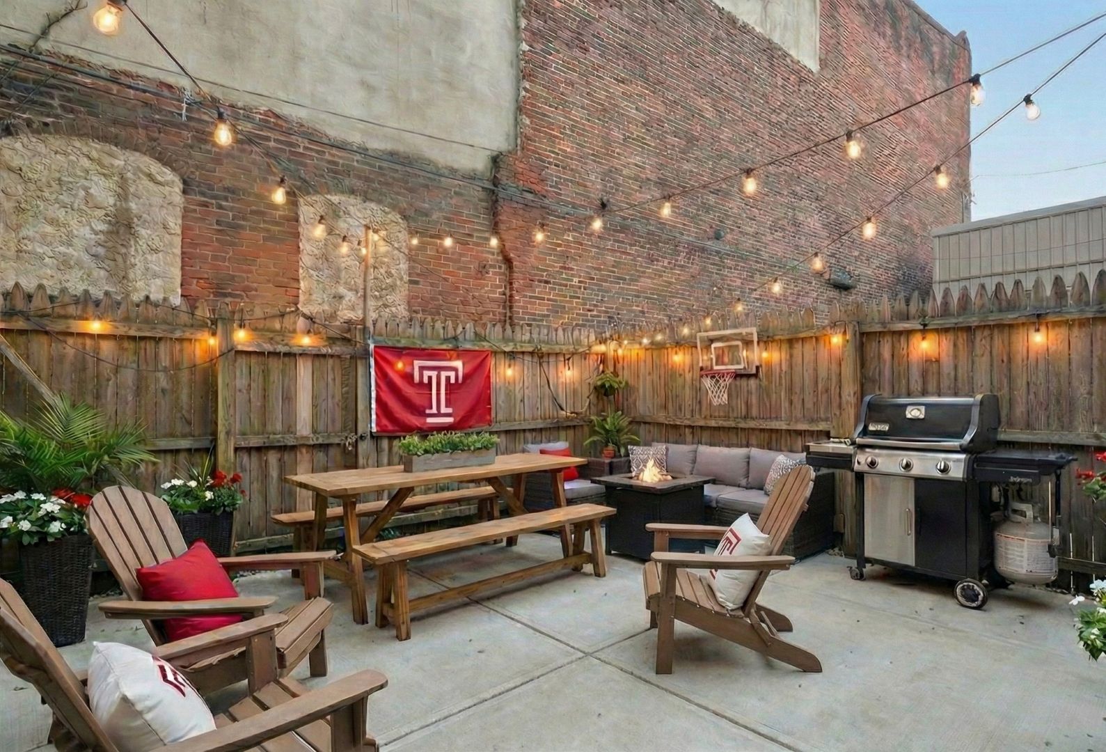 Philadelphia Townhome: 1604 W Montgomery Ave.