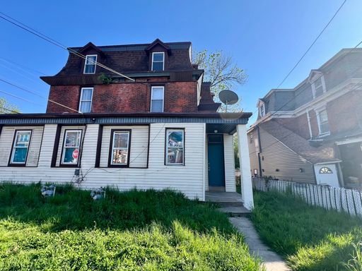 Gorgeous 2-Bedroom Apartment in Darby! Available NOW!