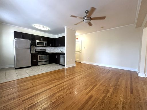 Studio Apartment – 437 W School House Ln - Apt B-04, Philadelphia, PA 19144
