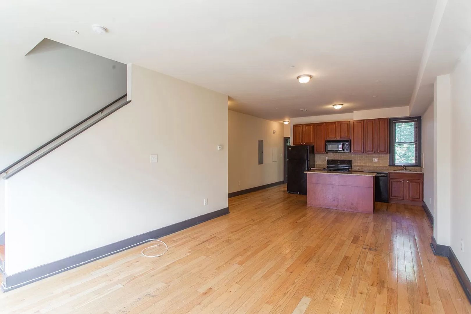 Philadelphia Apartment: 1826 W Norris St