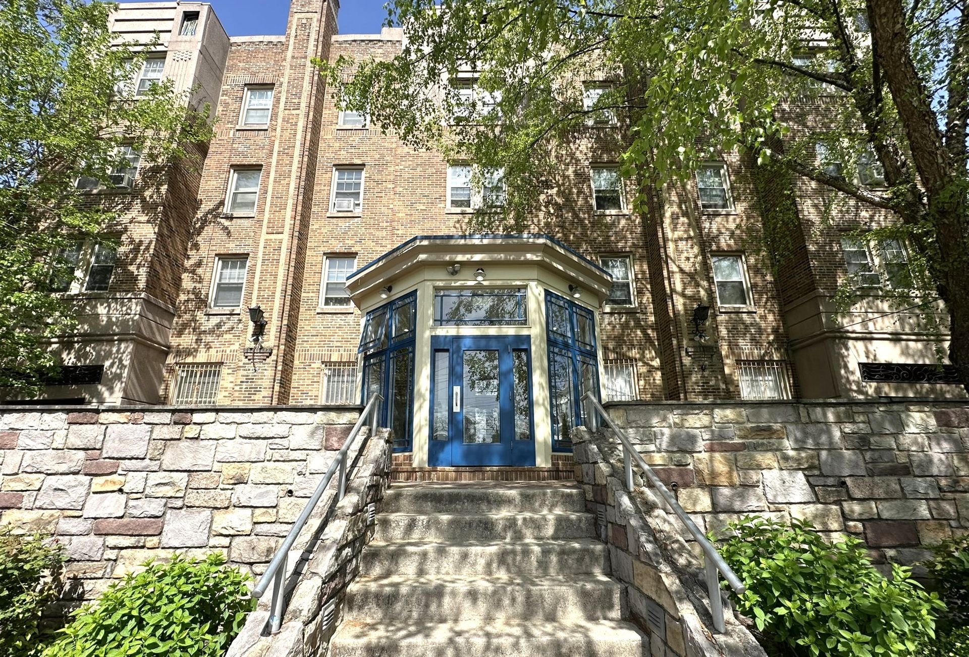 Philadelphia Apartment: 2809 W Queen Ln