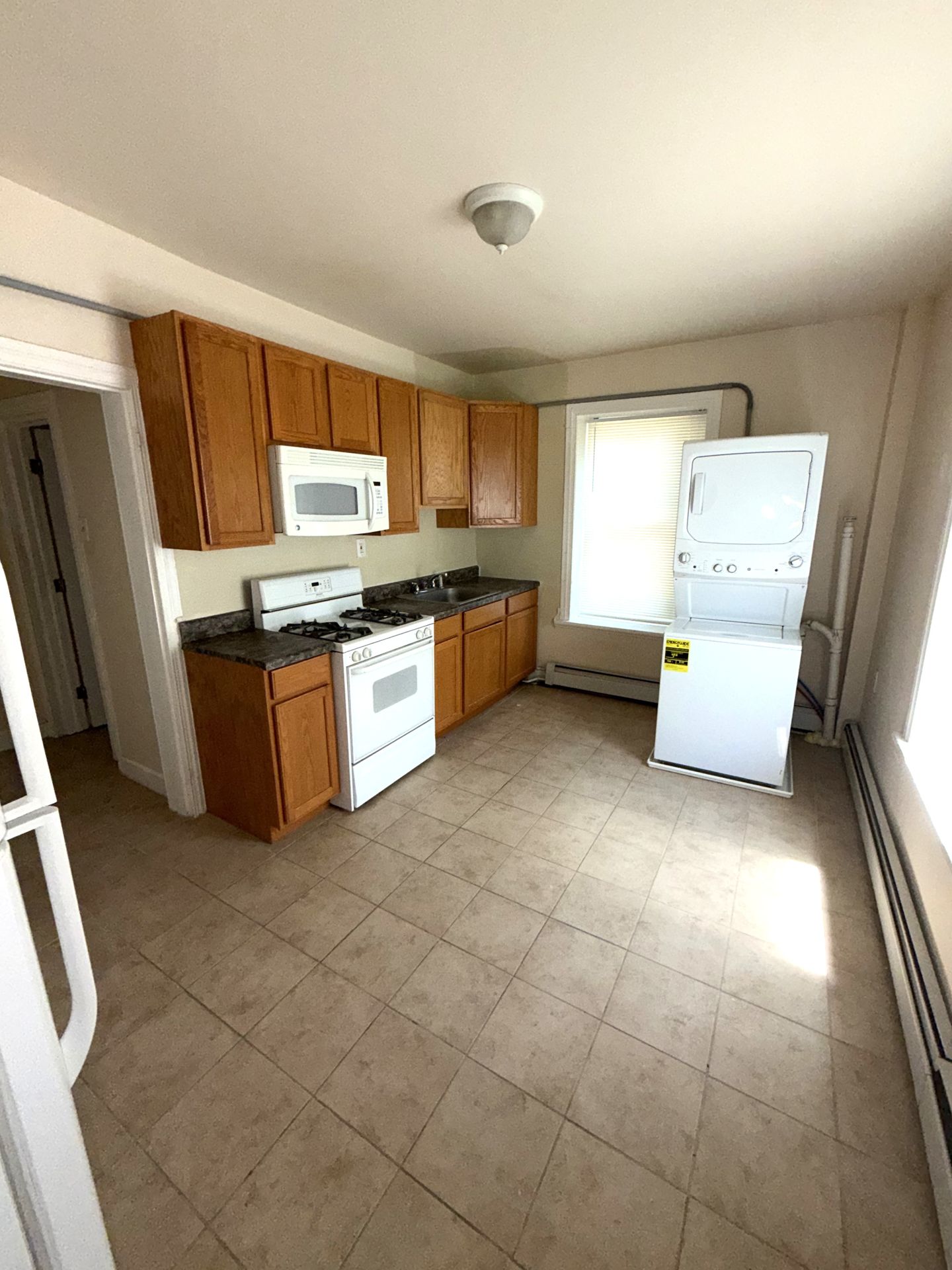 Philadelphia Apartment: 134 W Mount Pleasant Ave