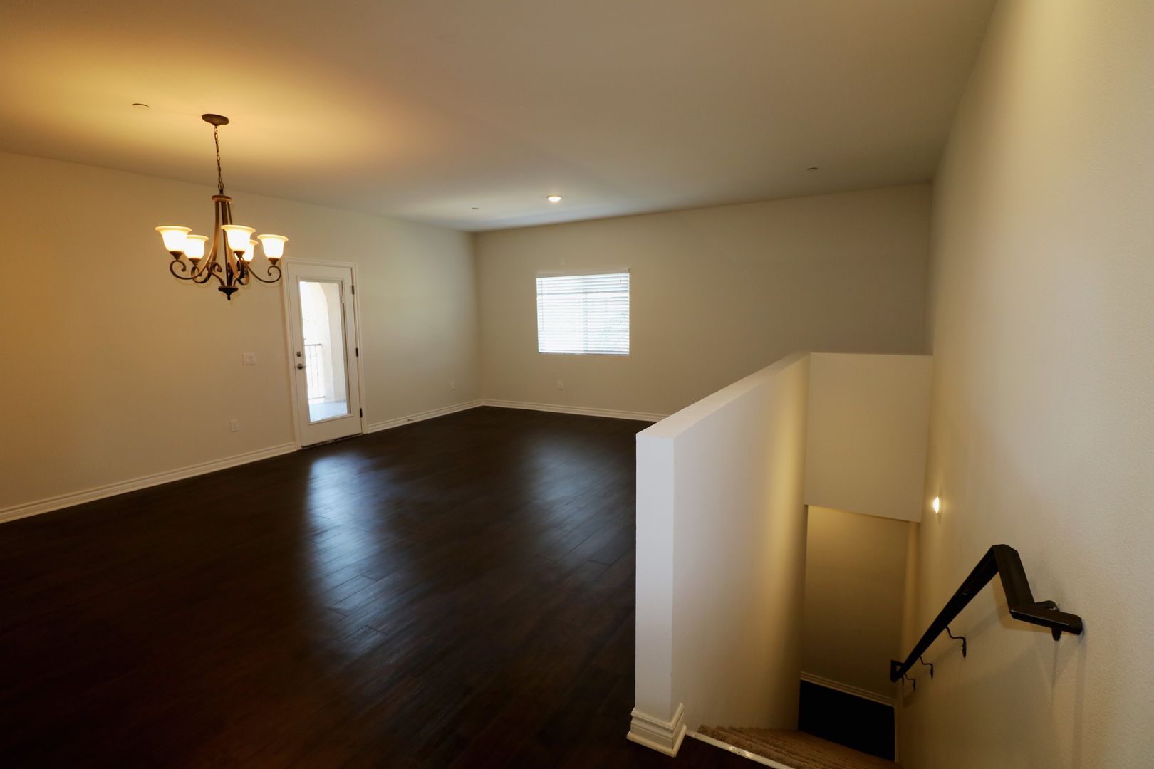 Rialto Apartment: 606 S. Riverside Ave