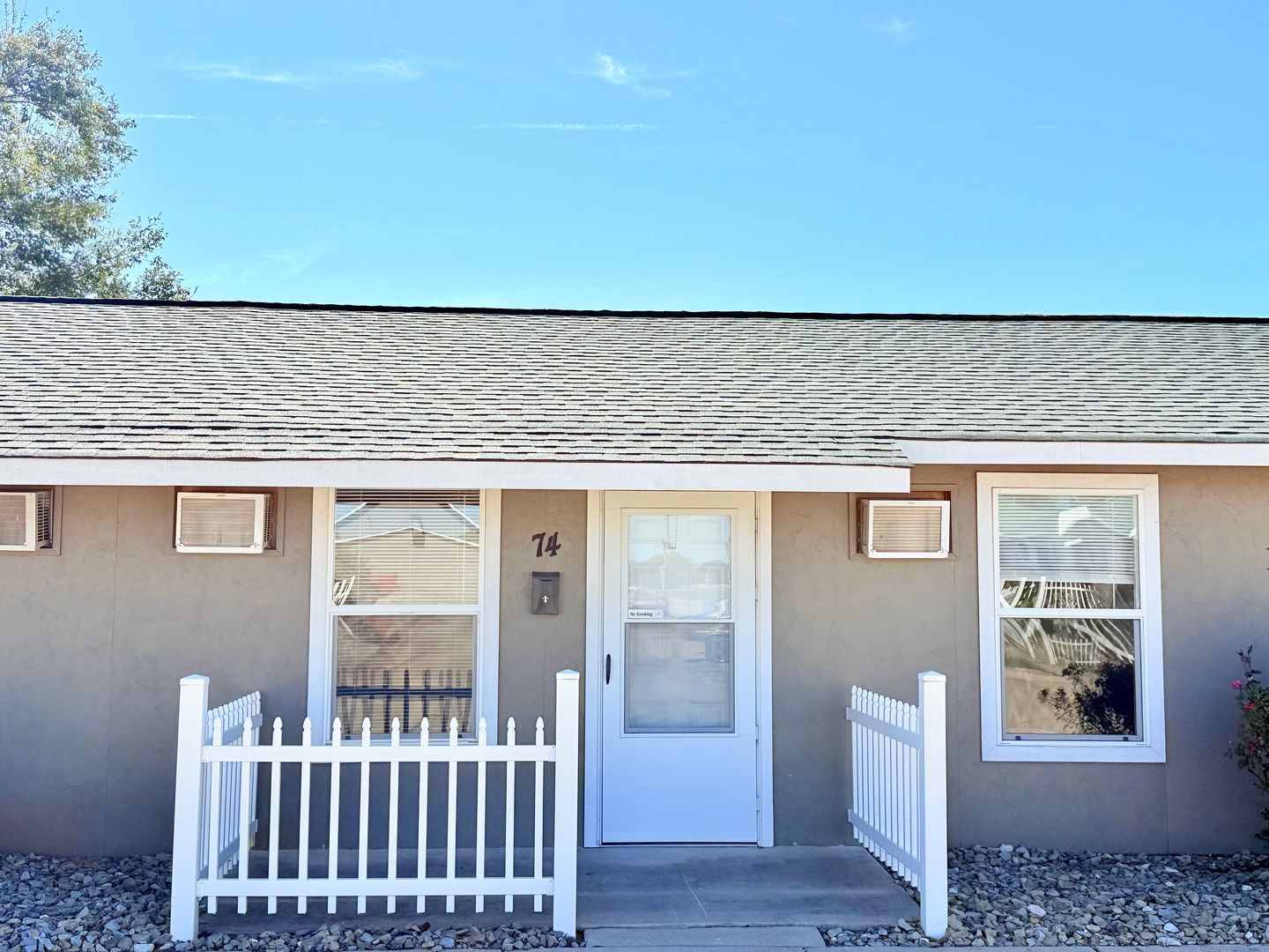Chickasha Apartment: 501 W Country Club Rd