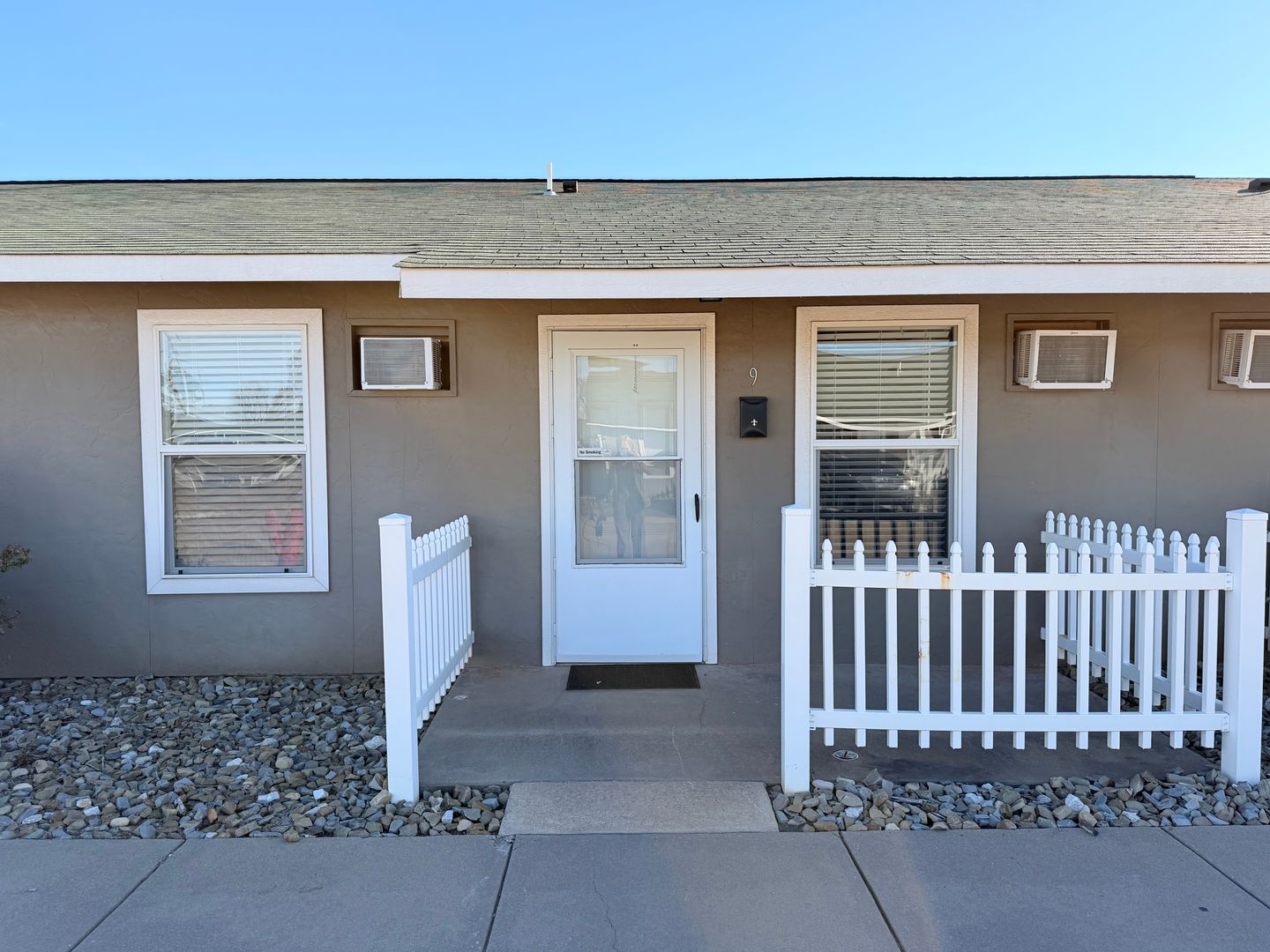 Chickasha Apartment: 501 W Country Club Rd