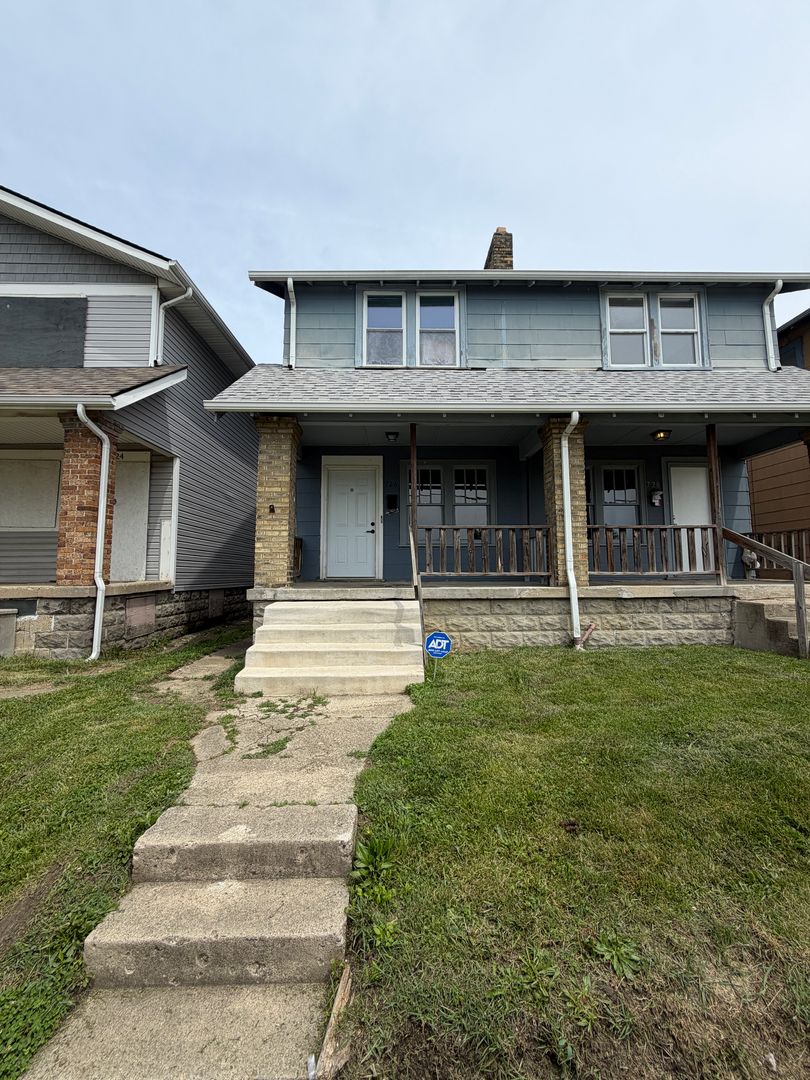 Columbus Apartment: 726 Frebis Avenue