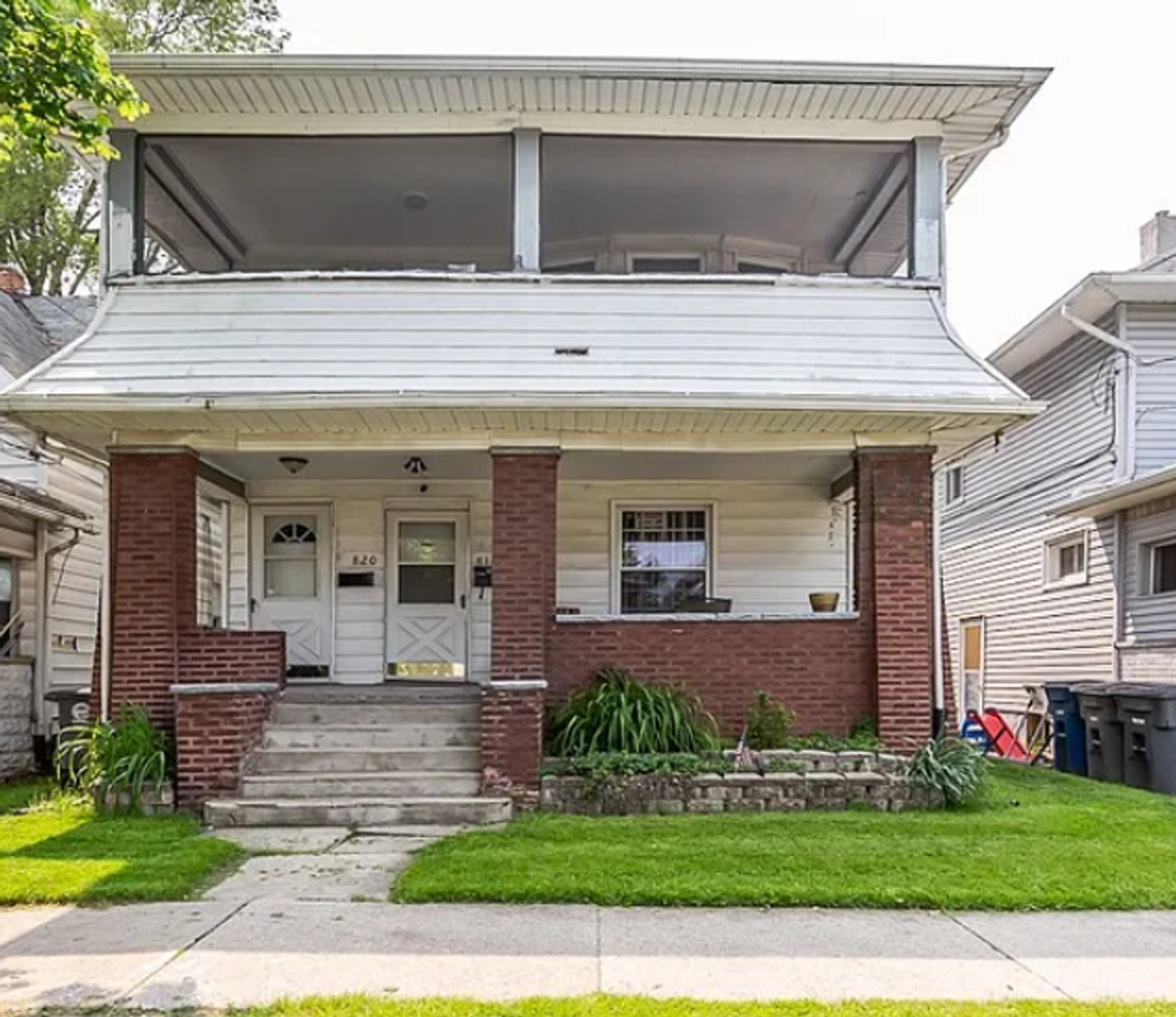 Toledo Apartment: 820 Butler Street