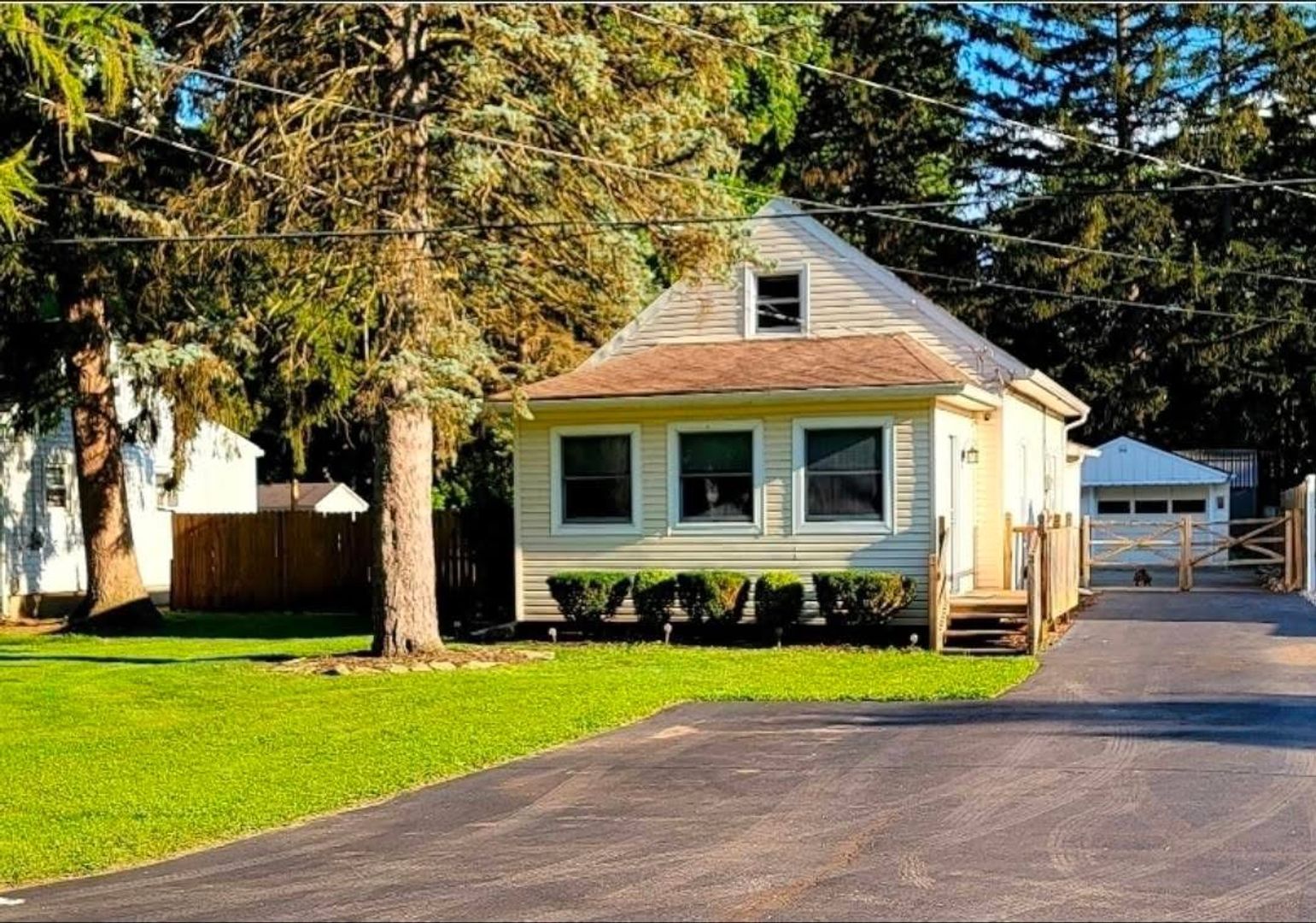 Temperance House: 1133 South Park Drive