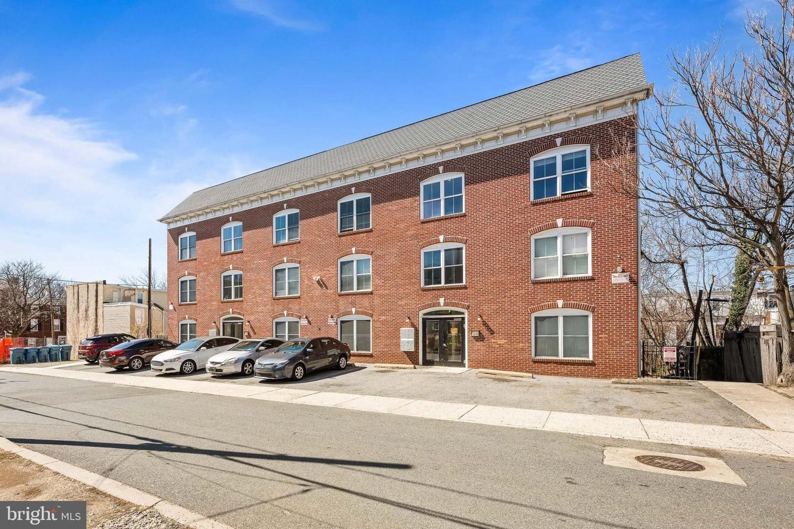 Wilmington Apartment: 709 Windsor St