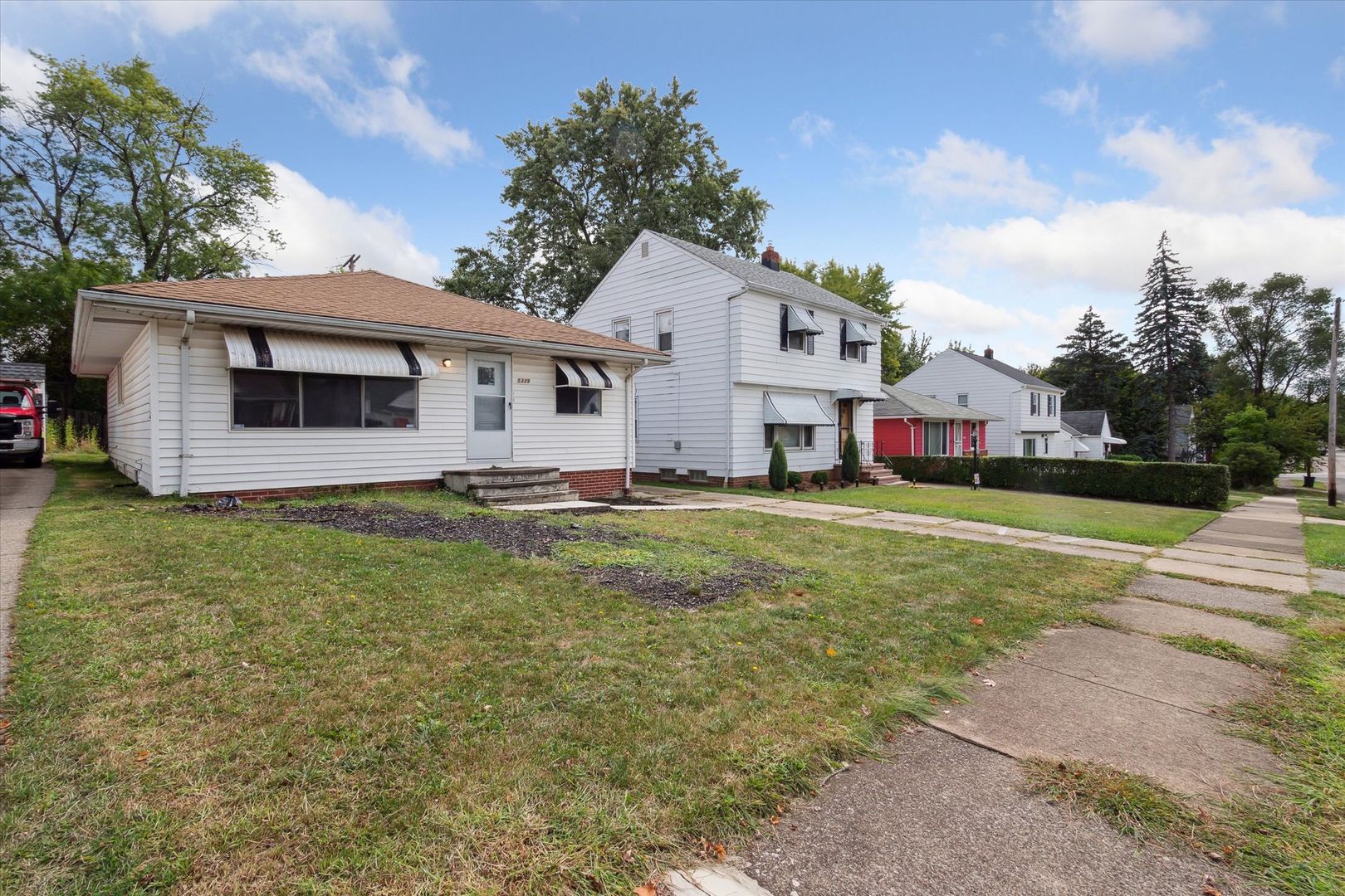 MAPLE HEIGHTS House: 5339 ELMWOOD AVE