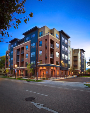 212 N. Bassett St. #522, Madison, WI 53703