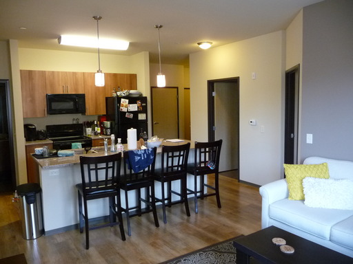 Listing photo thumbnail