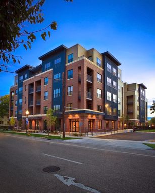 212 N. Bassett St. #315, Madison, WI 53703