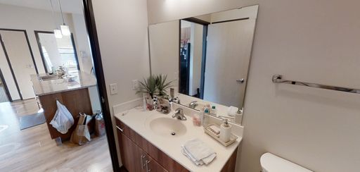 Listing photo thumbnail