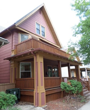 Listing photo thumbnail