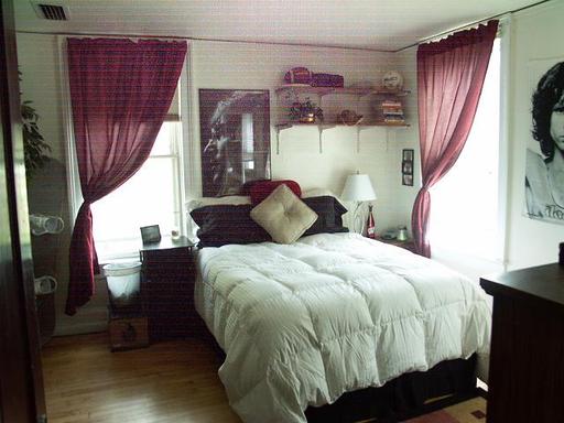 Listing photo thumbnail
