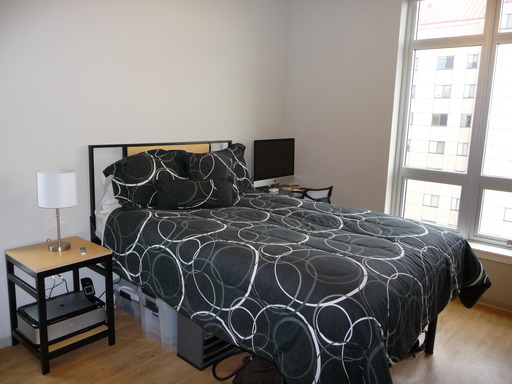 Listing photo thumbnail