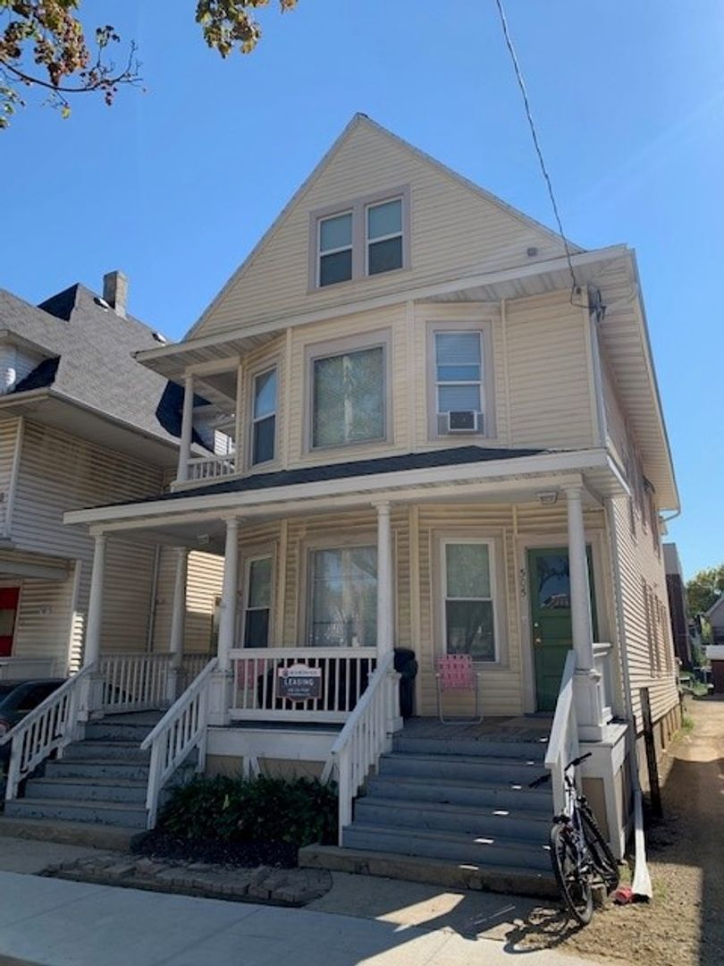 Madison Apartment: 503/505 W Washington Ave