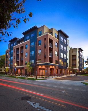 212 N. Bassett St. #402, Madison, WI 53703