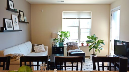 Listing photo thumbnail