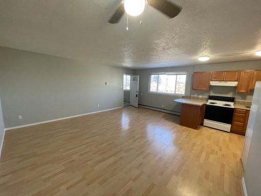 Listing photo thumbnail