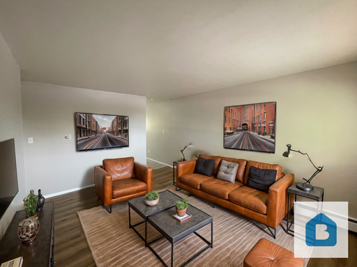 Great 2 Bed/1 Bath Minutes from Old Colorado City! Save $500! – photo 1
