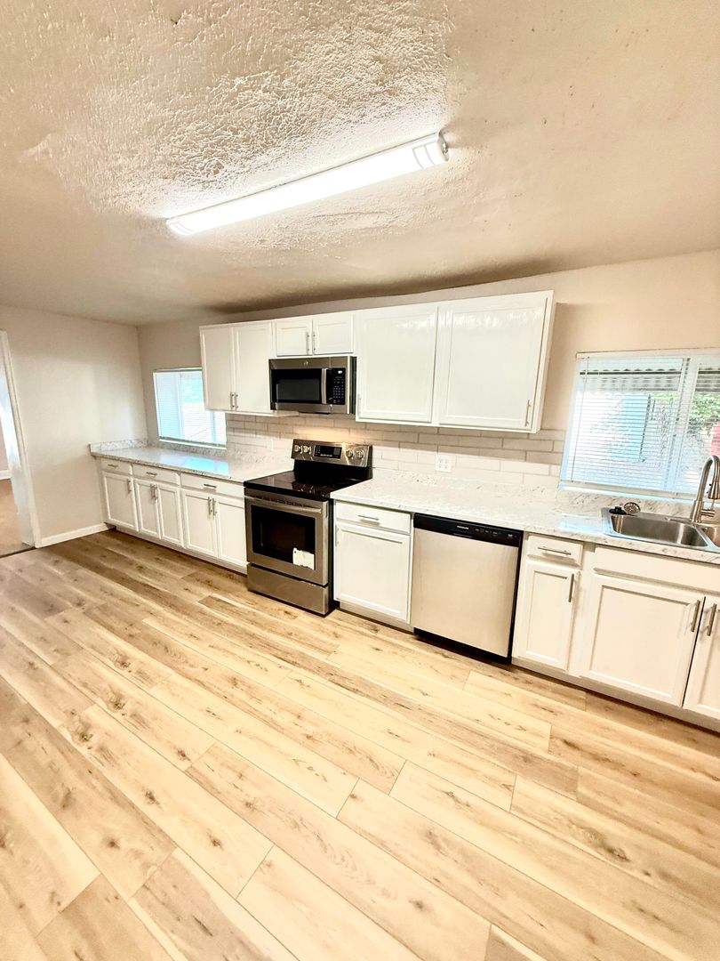 Colorado Springs Apartment: 3612 W. Colorado Ave.