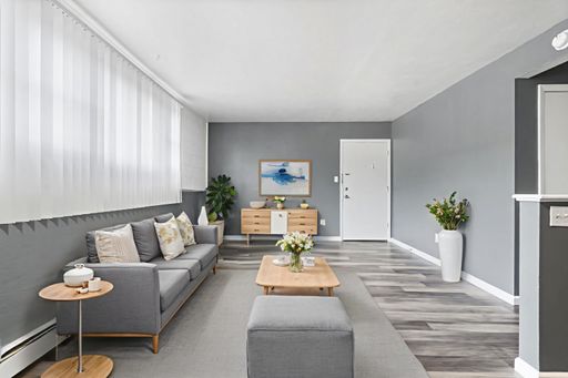 Your New Home! Charming Renovated 1 Bed/1 Bath near OCC! – photo 1
