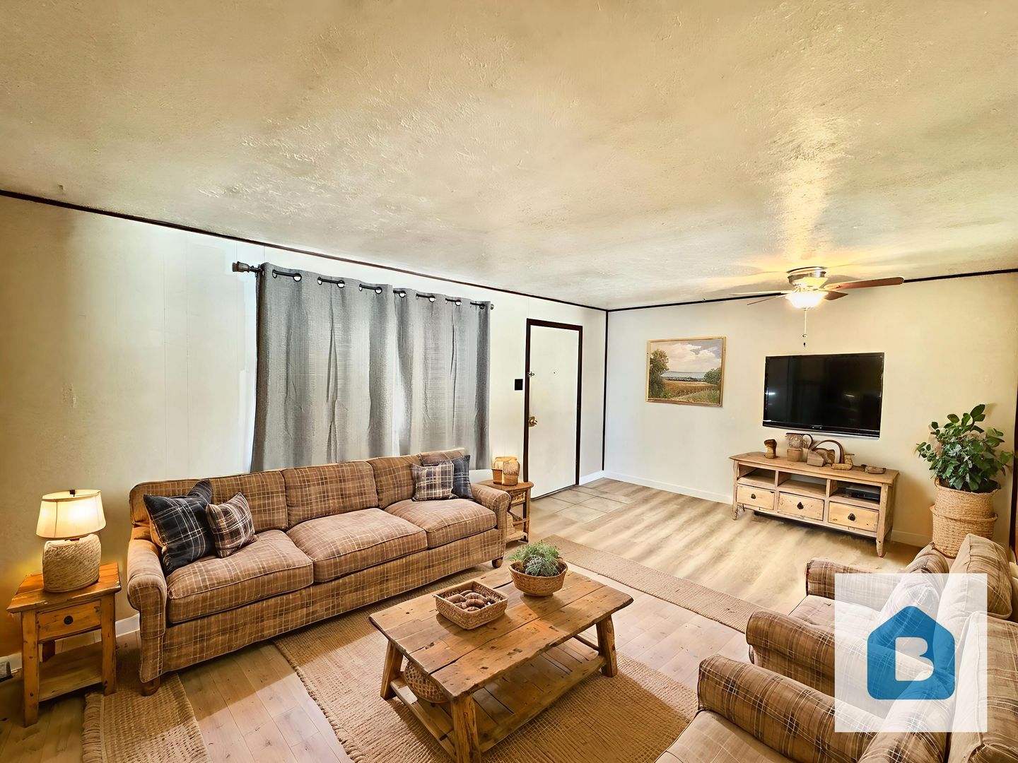 Manitou Springs Apartment: 113 Old Crystal Park Rd,