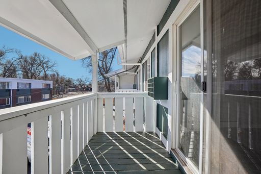 Listing photo thumbnail