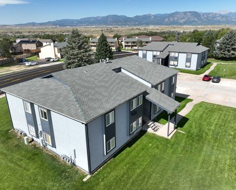 Listing photo thumbnail