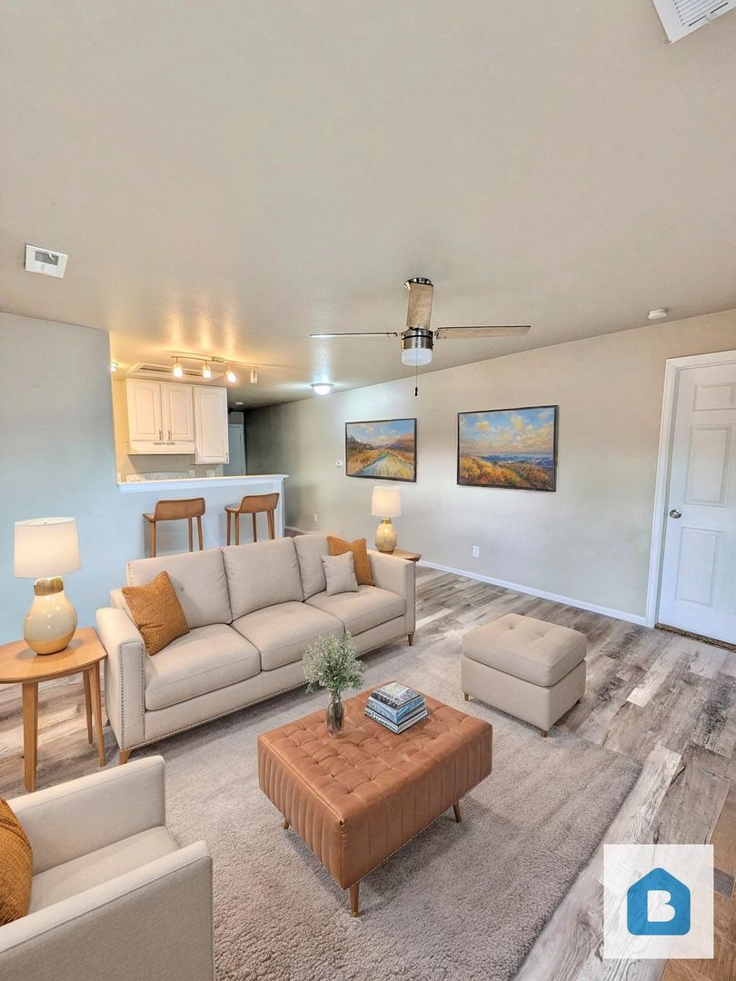 Pueblo Apartment: 1833 E 3rd Street