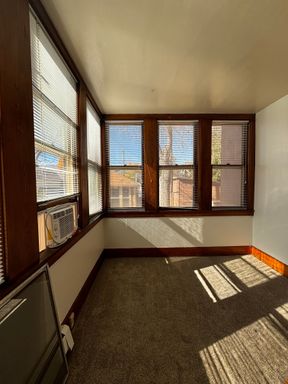Listing photo thumbnail