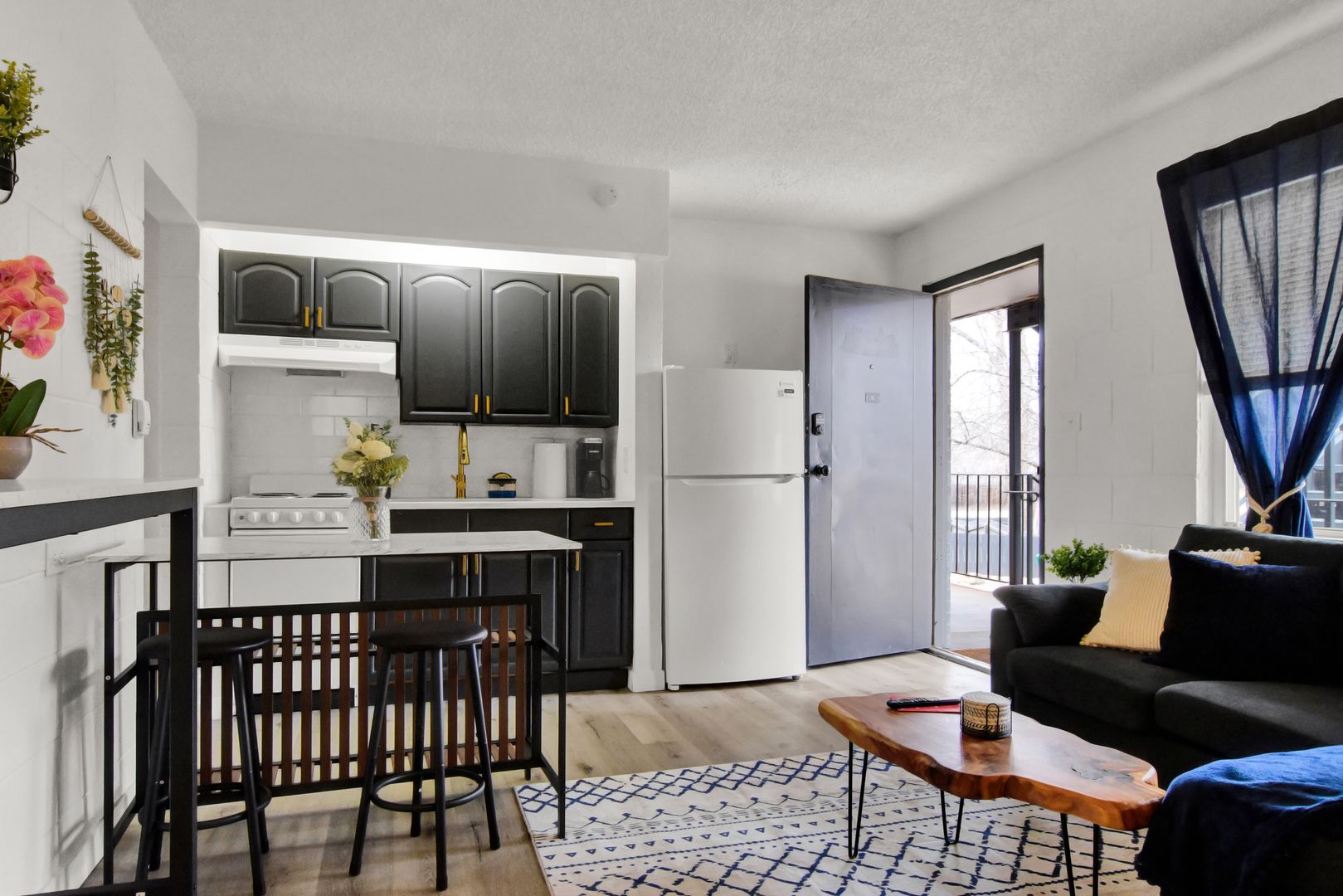 Colorado Springs Apartment: 1801 S Cascade Avenue