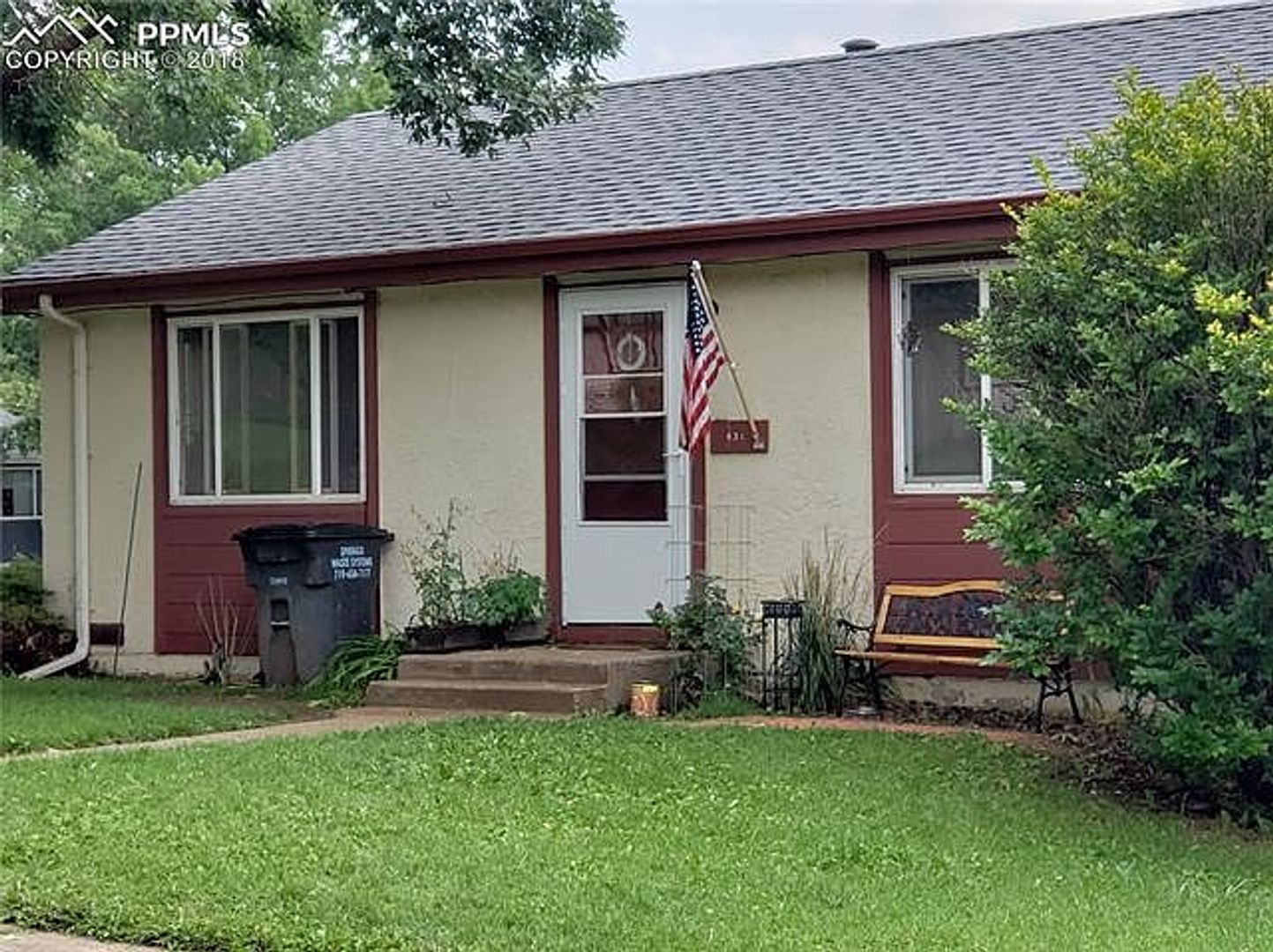 Colorado Springs Apartment: 431-437 Glenview Ct.